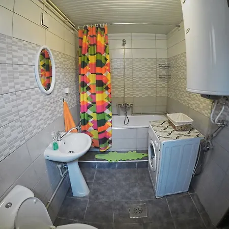 Shanti بيت شباب *