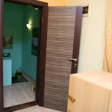 Hostel Shanti Skopje
